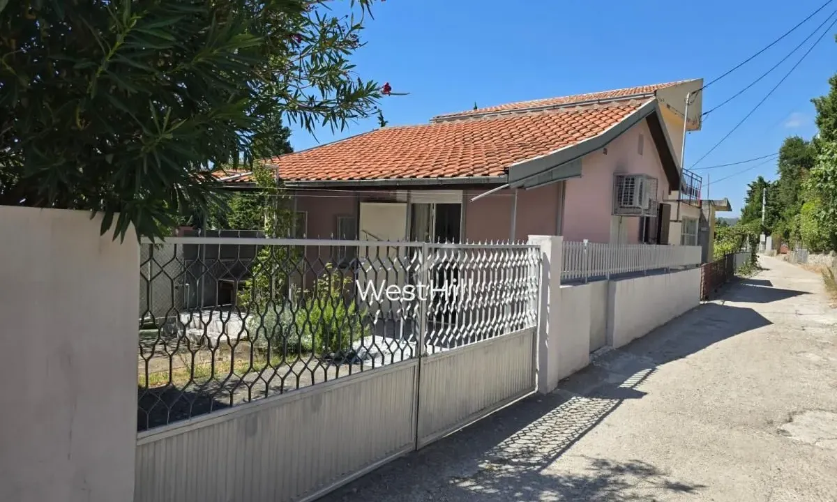 Prodaja, kuća, 52m², Sutomore, Bar