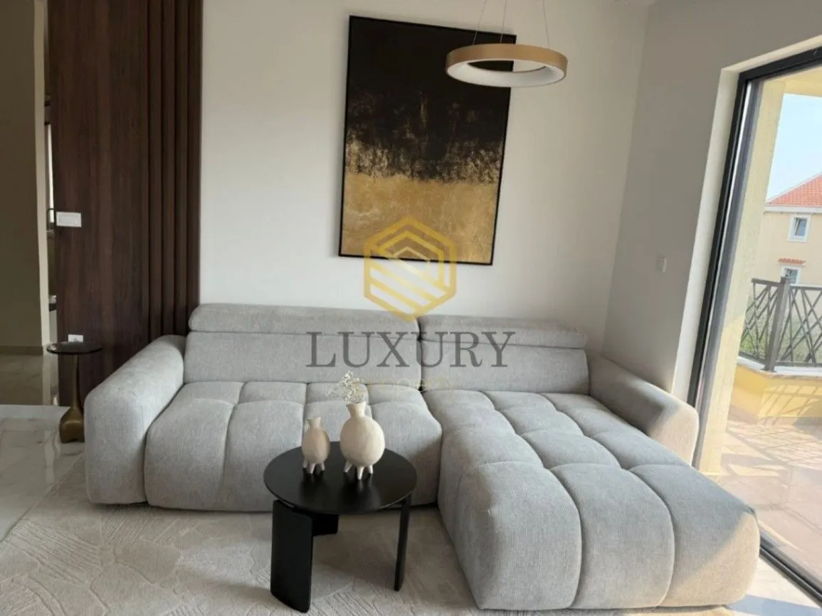 Rent, one bedroom apartment, 50m², Centar, Tivat
