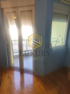 Rent, studio apartment, 30m², Stari Aerodrom, Podgorica - image 3