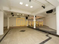 Izdavanje, poslovni prostor, 1000m², Centar, Podgorica - image 54