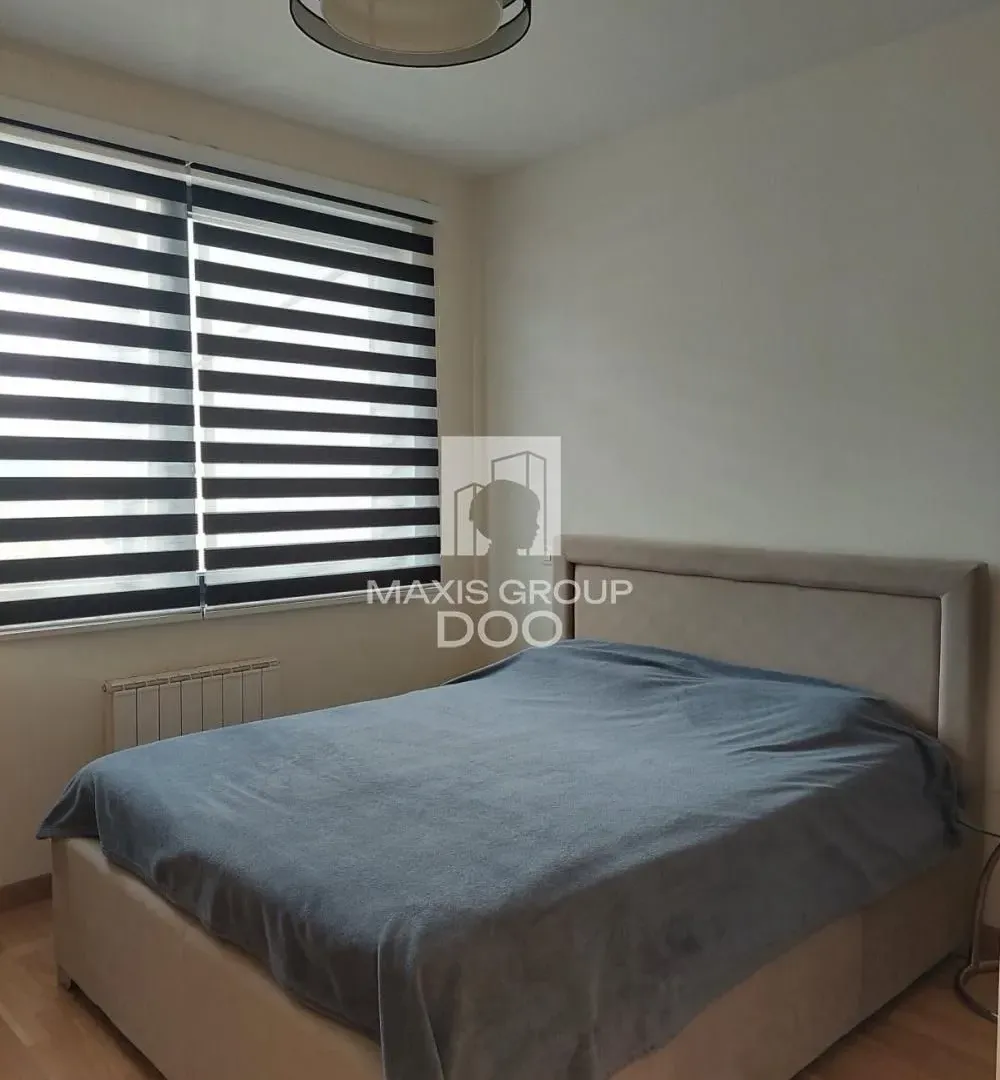 Prodaja, trosoban stan, 79m², Savski Venac, Beograd