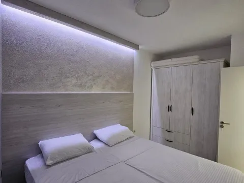 Rent, one bedroom apartment, 45m², Radanovići, Kotor - image 2