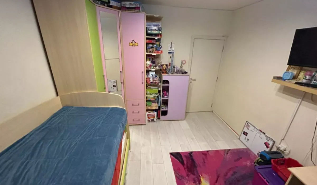 Prodaja, trosoban stan, 64m², Novi Sad Sve Podlokacije, Novi Sad