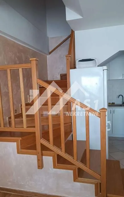 Izdavanje, stan, 105m², Sajam, Novi Sad Sve Podlokacije
