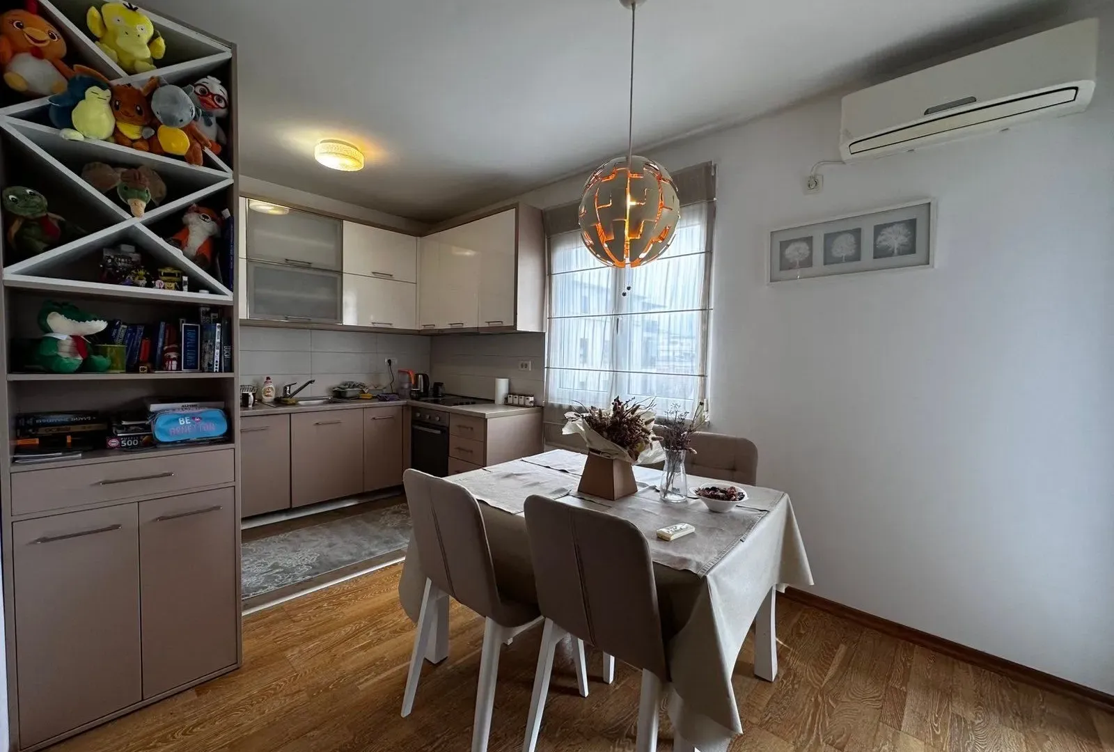 Izdavanje, jednosoban stan, 50m², Nova Dalmatinska, Podgorica