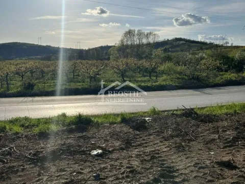 Prodaja, plac, 1500m², Grocka, Beograd - image 1