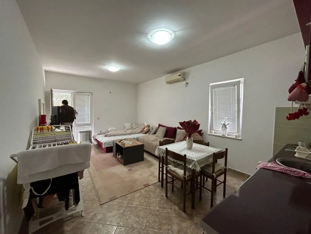 Sale, studio apartment, 38m², Sutomore, Bar
