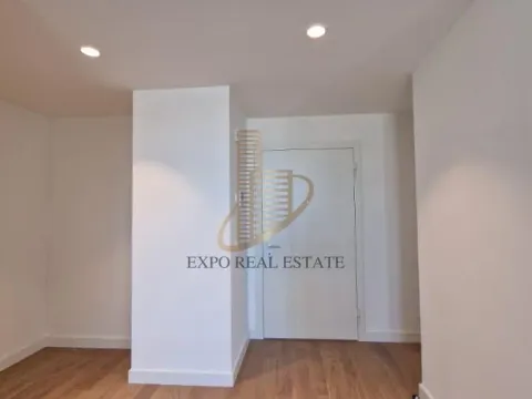 Sale, three bedroom apartment, 117m², Savski Venac, Beograd - image 12