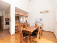 Izdavanje, kuća, 300m², Rogami, Podgorica - image 11