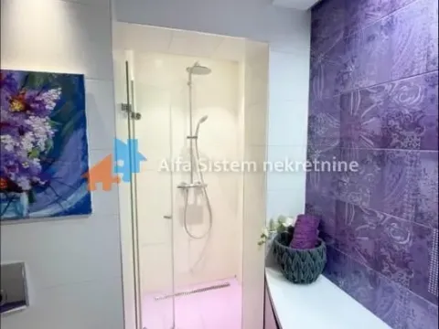 Izdavanje, trosoban stan, 82m², Novi Beograd Sve Podlokacije, Beograd - image 4