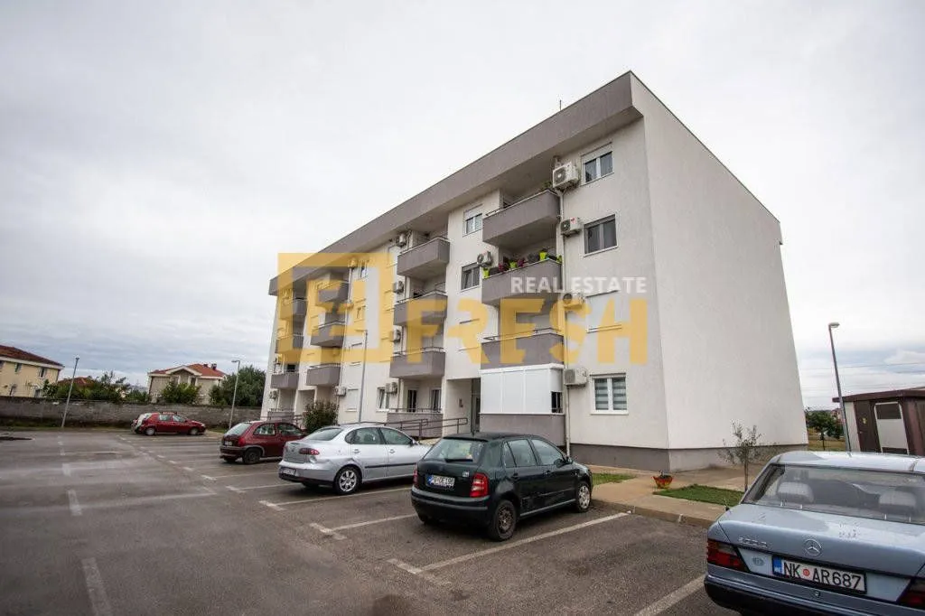 Izdavanje, dvosoban stan, 70m², Donja Gorica, Podgorica