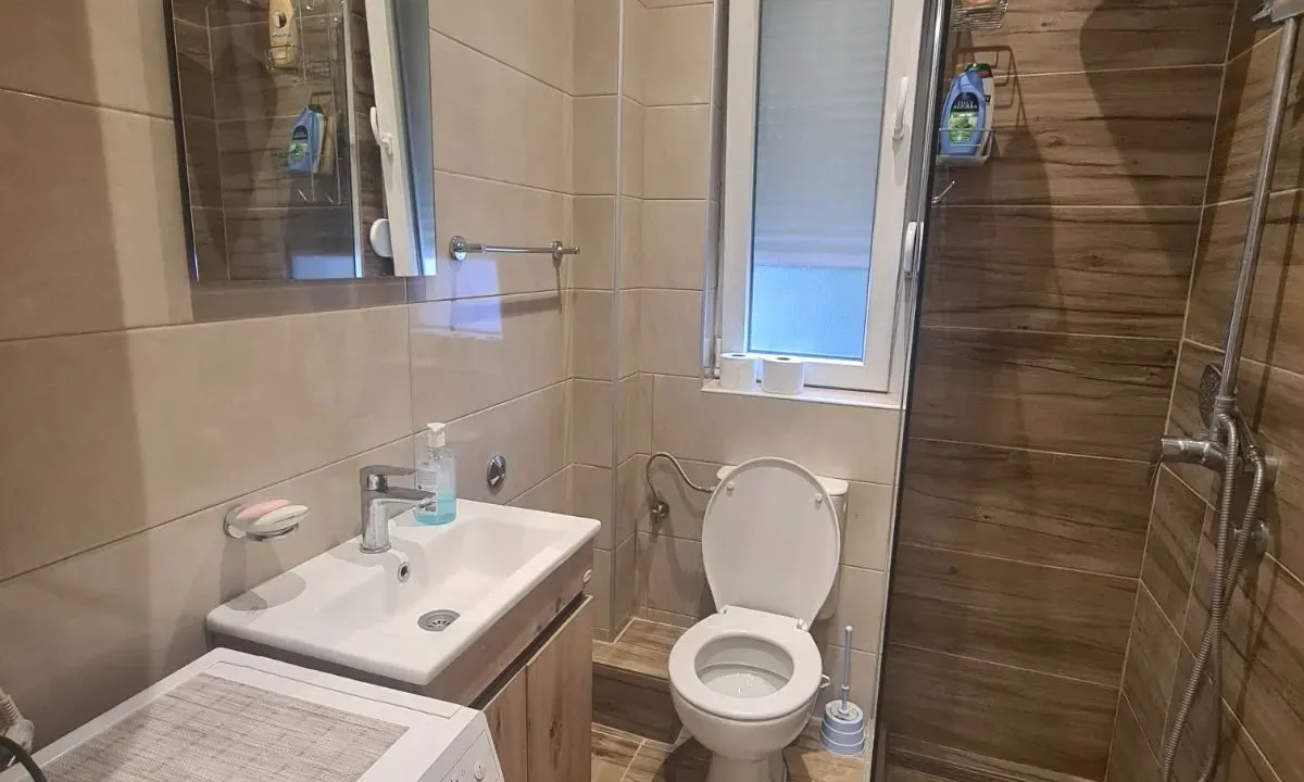 Izdavanje, jednosoban stan, 28m², Centar, Podgorica