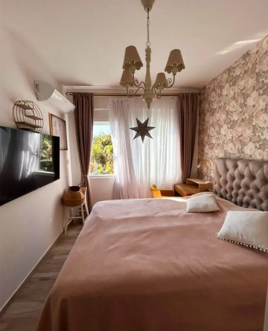 Sale, two bedroom apartment, 83m², Dobre Vode, Bar