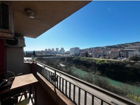 Izdavanje, jednosoban stan, 47m², Zagorič, Podgorica - image 6