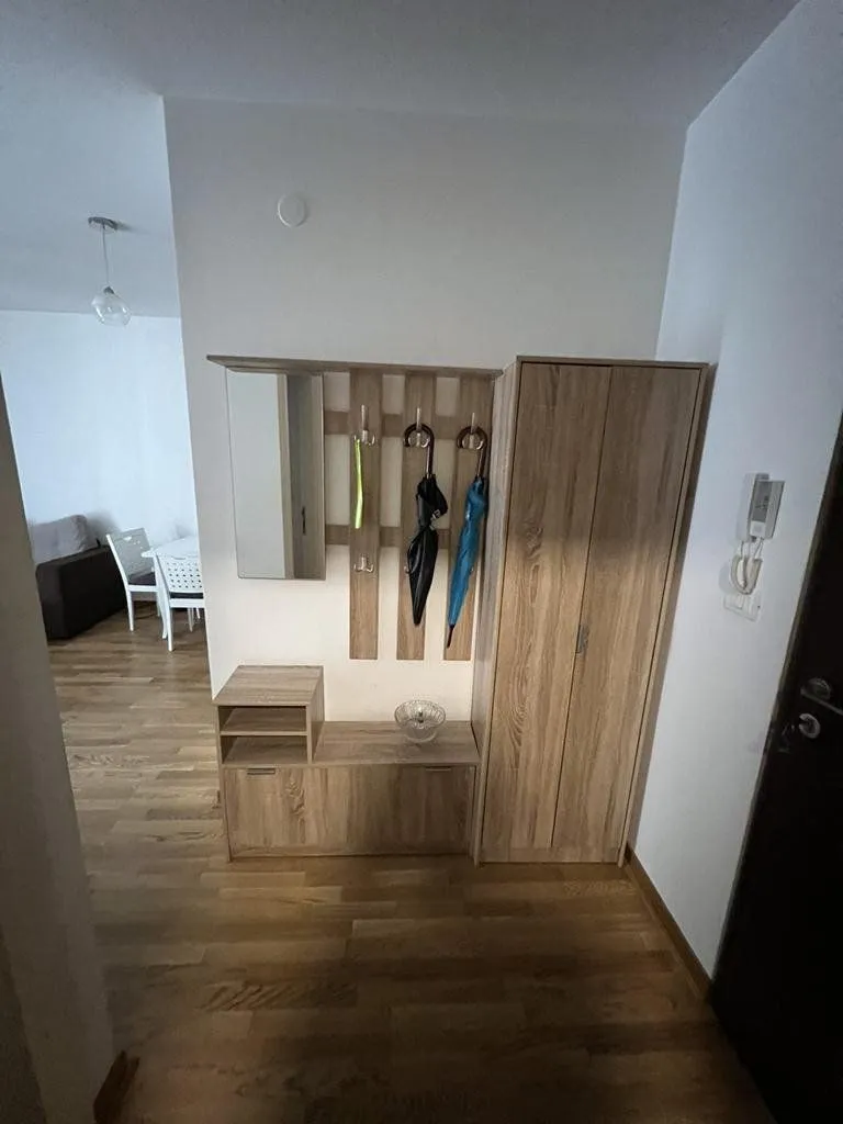 Izdavanje, jednosoban stan, 45m², City Kej, Podgorica
