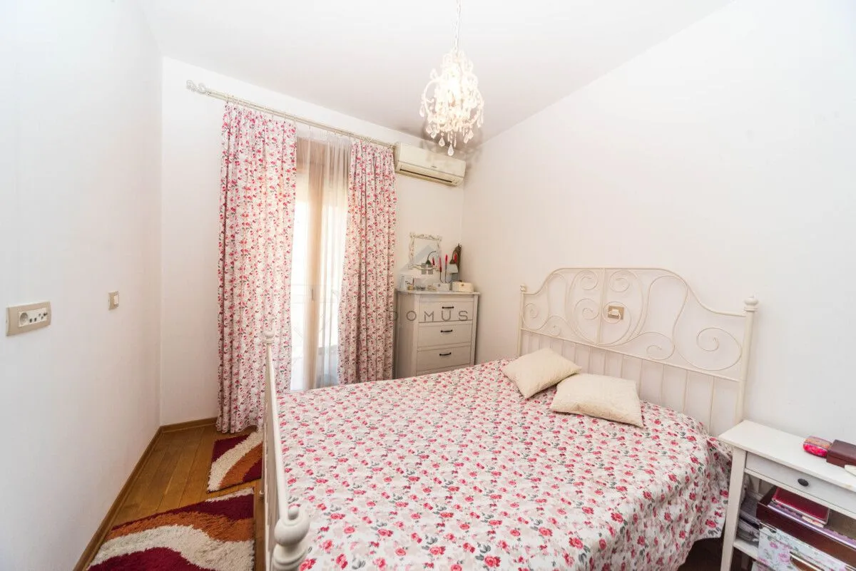 Prodaja, dvosoban stan, 62m², Krivi Most, Podgorica