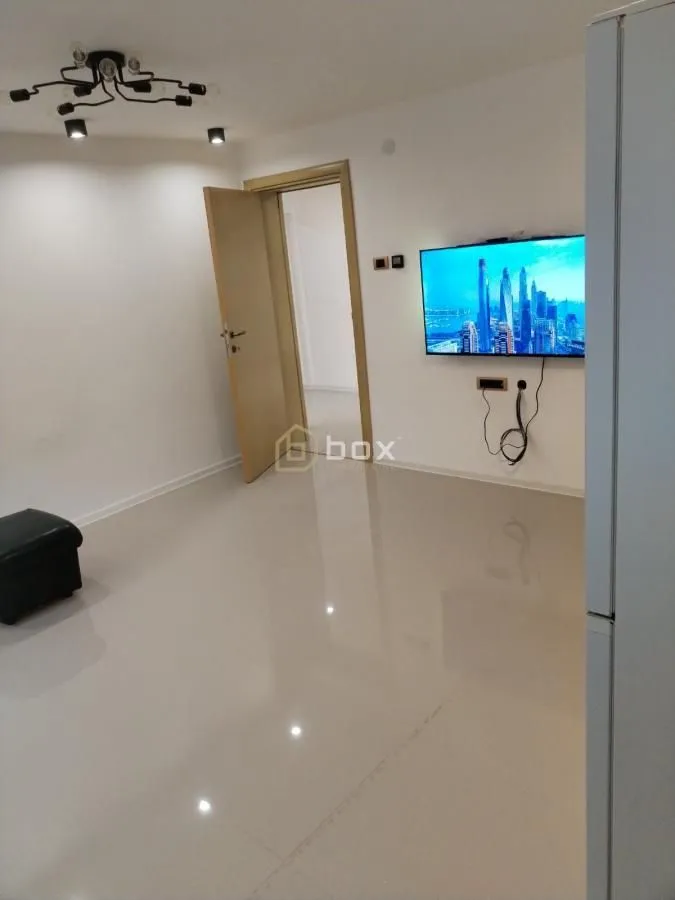Rent, one bedroom apartment, 50m², Palilula, Niš