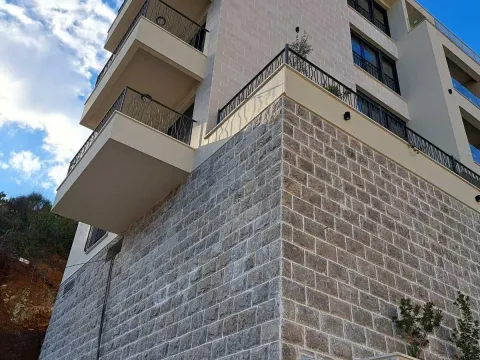 Sale, three bedroom apartment, 146m², Budva, Crna Gora - image 16