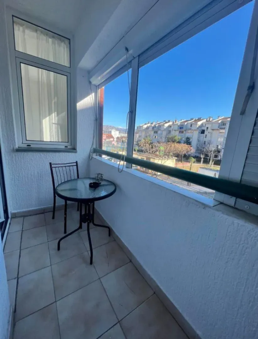 Rent, one bedroom apartment, 35m², Stari Aerodrom, Podgorica