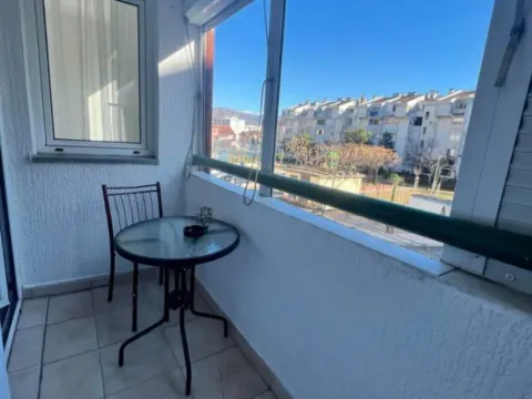 Izdavanje, jednosoban stan, 35m², Stari Aerodrom, Podgorica - image 8