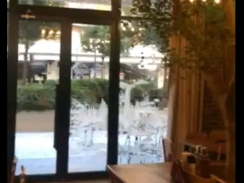 Izdavanje, poslovni prostor, 60m², Central Point, Podgorica - image 1