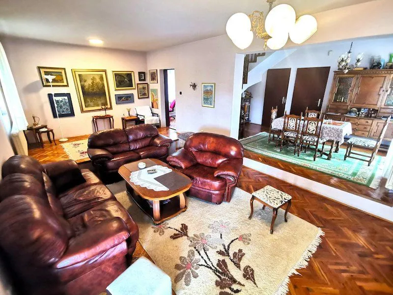 Rent, house, 160m², Masline, Podgorica