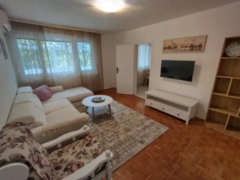 Izdavanje, dvosoban stan, 70m2, Pobrežje, Podgorica Izdavanje, dvosoban stan, 70m2, Pobrežje, Podgorica