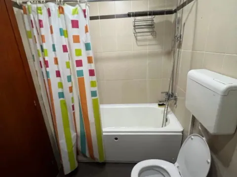 Izdavanje, jednosoban stan, 52m², Centar, Nikšić - image 5