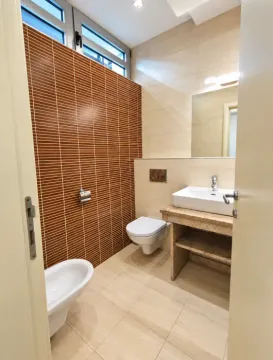 Izdavanje, četvorosoban stan, 148m², Savski Venac, Beograd - image 16