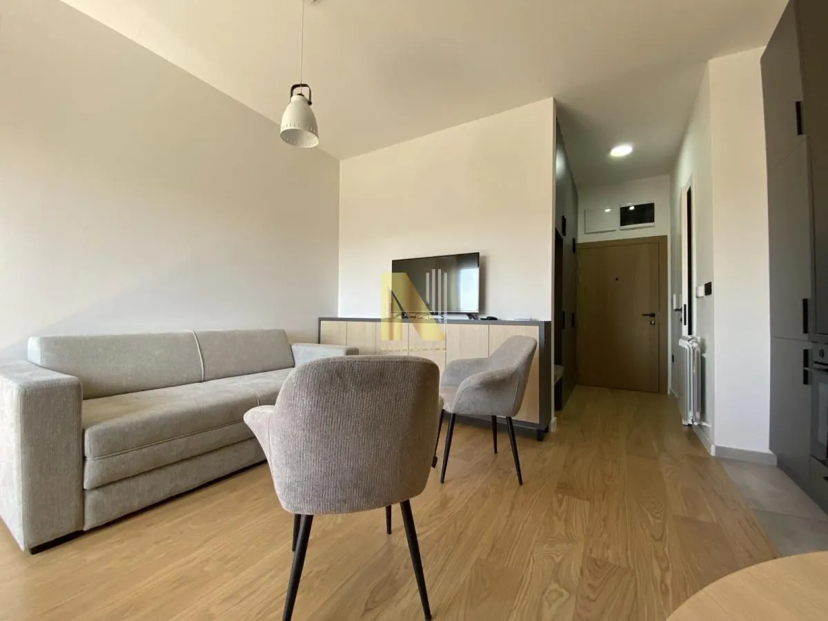Izdavanje, jednosoban stan, 40m², Podbara, Novi Sad Sve Podlokacije