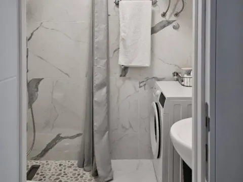 Sale, studio apartment, 25m², Pržno, Budva - image 7