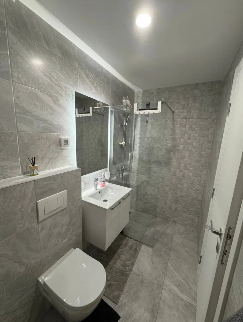 Stan-na-dan, dvosoban stan, 65m², Stari Aerodrom, Podgorica