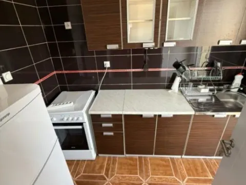 Izdavanje, jednosoban stan, 59m², Zagorič, Podgorica - image 2