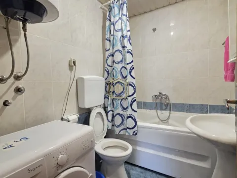 Izdavanje, jednosoban stan, 44m², Zabjelo, Podgorica - image 10