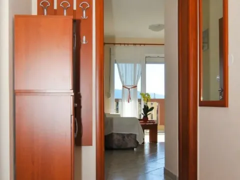 Izdavanje, jednosoban stan, 48m², Seljanovo, Tivat - image 5