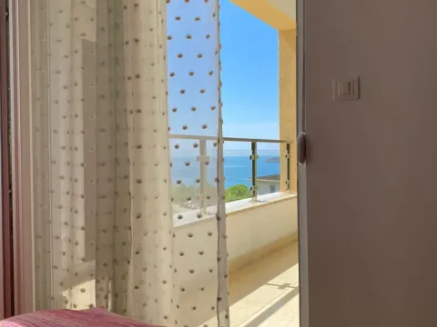 Rent, one bedroom apartment, 40m², Bečići, Budva - image 2