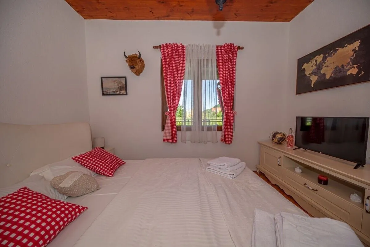 Prodaja, kuća, 90m², Virpazar, Bar