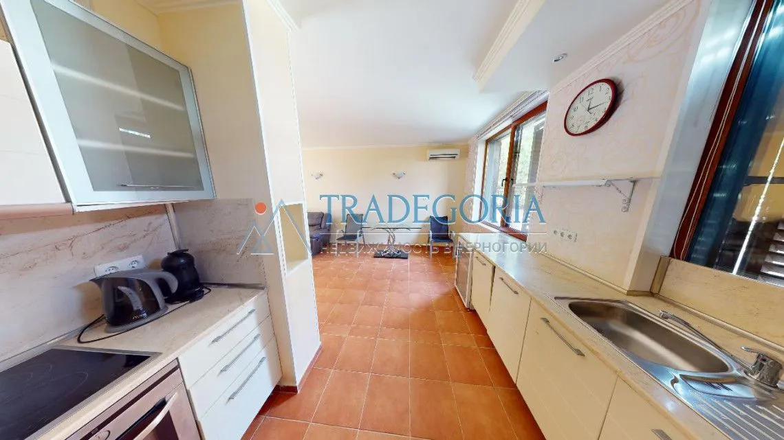 Prodaja, kuća, 217m², Zeleni, Rožaje
