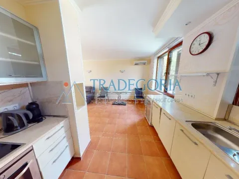 Prodaja, kuća, 217m², Zeleni, Rožaje - image 10
