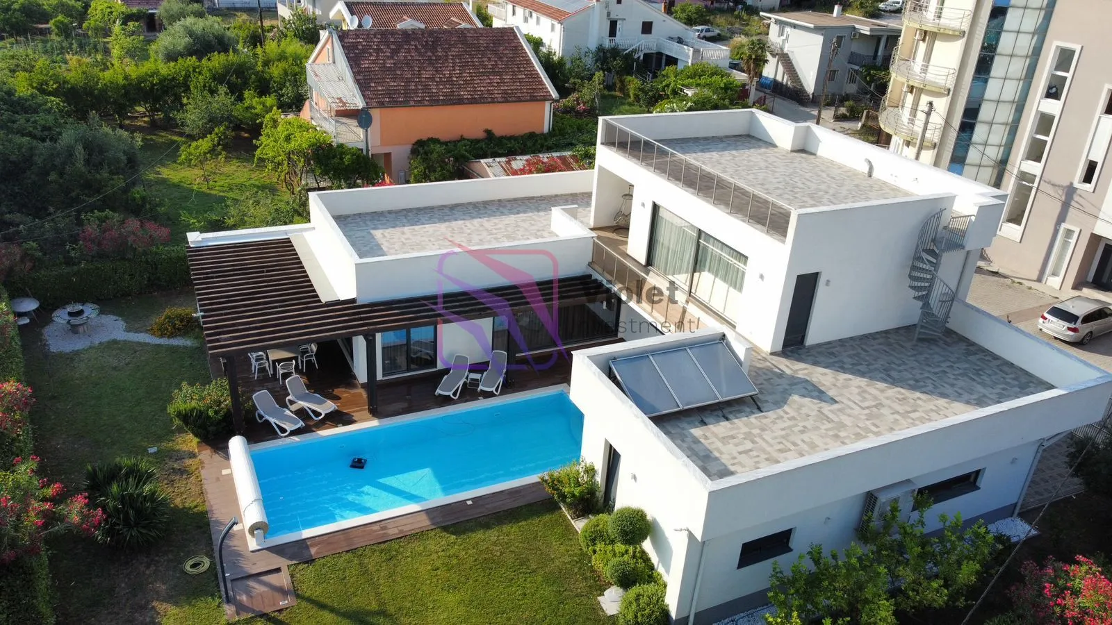 Prodaja, kuća, 342m², Bar, Crna Gora