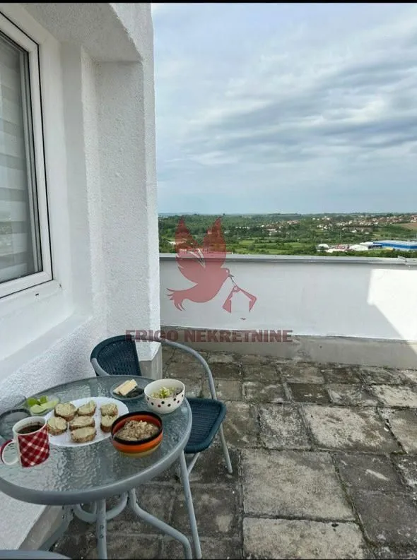 Izdavanje, dvosoban stan, 40m², Mladenovac, Beograd