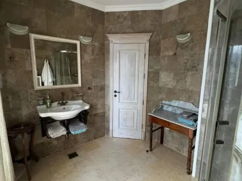 Prodaja, kuća, 252m², Krašići, Tivat - image 9