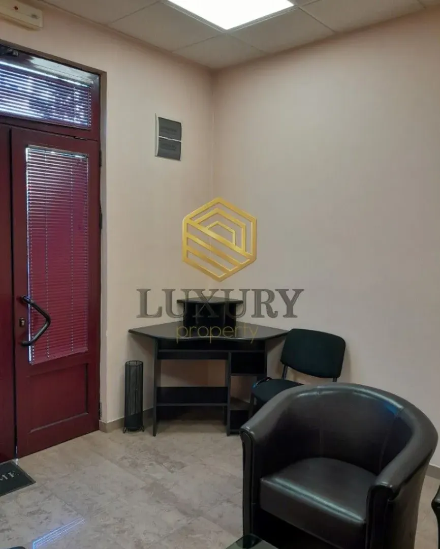 Rent, office space, 35m², Preko Morače, Podgorica
