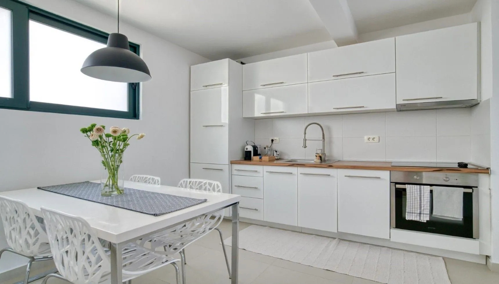 Prodaja, dvosoban stan, 80m², Đenovići, Herceg Novi