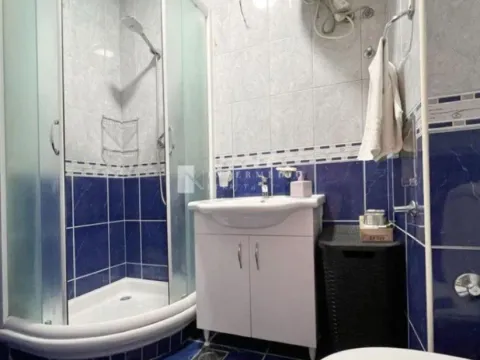 Izdavanje, dvosoban stan, 68m², Igalo, Herceg Novi - image 10