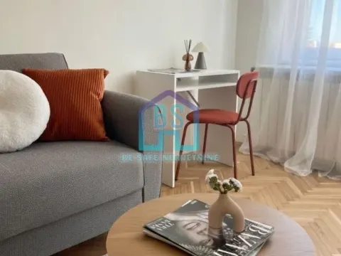 Sale, studio apartment, 28m², Bulevar Evrope, Novi Sad Sve Podlokacije - image 2