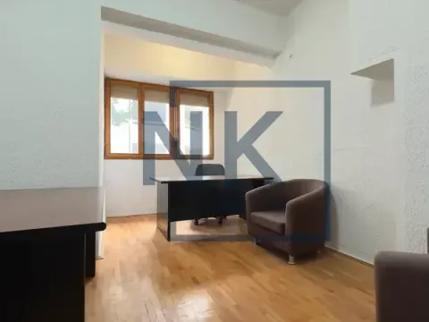 Izdavanje, poslovni prostor, 70m², Centar, Podgorica - image 5