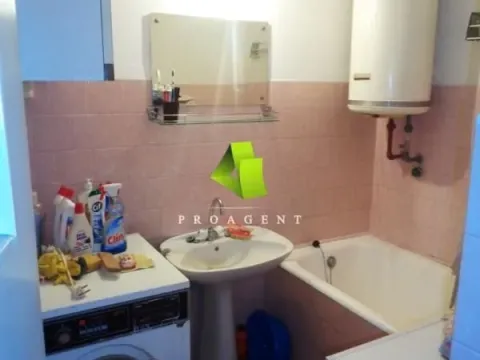 Prodaja, trosoban stan, 76m², Medijana, Niš - image 12