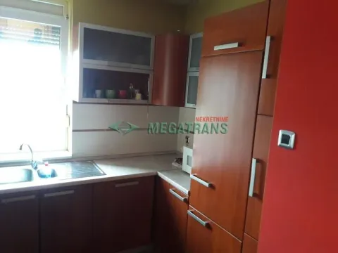 Izdavanje, trosoban stan, 86m², Grbavica, Novi Sad Sve Podlokacije - image 7