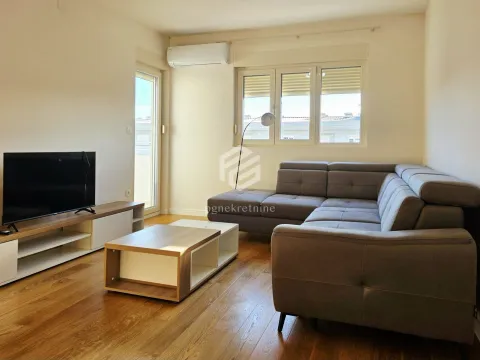 Prodaja, jednosoban stan, 49m², Central Point, Podgorica - image 2